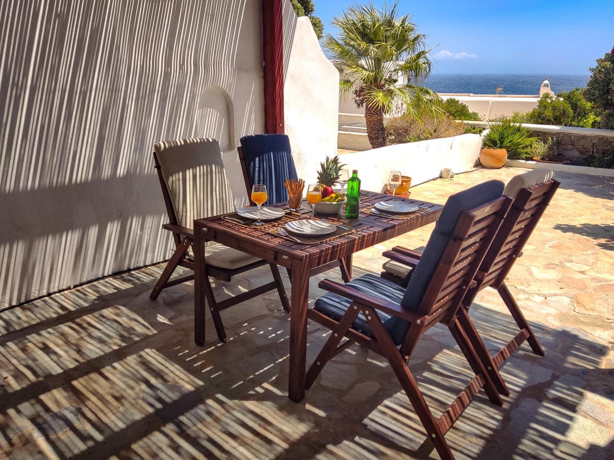 Sunny Getaway In Mykonos Lia * Kalafatis